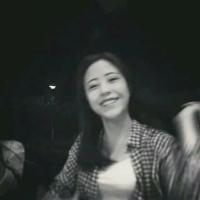 向北. 我心有座坟，葬着未亡