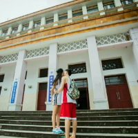 来个人陪我用情侣头像 爱慕你的美丽 假意或