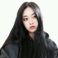 走着走着就散了 被你楼在怀里 是我的