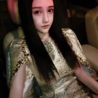 你的笑与刀 蜷缩在这黑夜的寂寞里