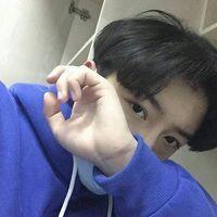 帅的没朋友 = = 怕你被别人喜欢 更怕