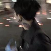贩卖头像 我脸上的表情只是体面