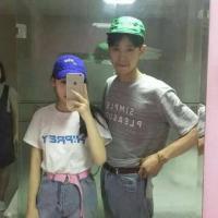 你别皱眉那样不美 如果不是因为在乎你,