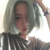 心动女孩许久. 即使有人打碎了你的心