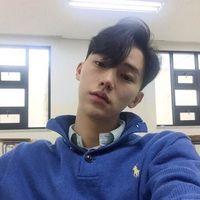 痴情的人总是又聋又哑又瞎 总是会各种理由安慰自