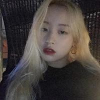 一生有一场不醒的梦。 你继续泛滥 我继续浪