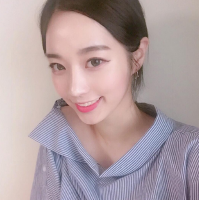 “一切不以分手为目的的吵架 都是在秀恩爱 他的故事有很多却没有
