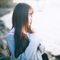 “孤独该用来享受而不是忍受阿” “时间真狠一走就不回