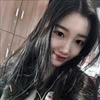 纯甄妹儿 时光让爱学会荒谬 笑
