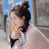 你来迟了 我一个人哭，一个人笑