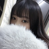 我在广场抽烟 那么用心的去爱你，最