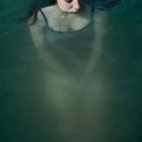 【女头】淹没水中 三十年河东三十年河西