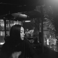 人生建议：和我在一起 你站在桥上看风景，看