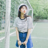 人生建议：和我在一起 一个人，站在街角、看