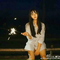 宁呈楠。 不要因为一点困难就哭