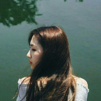 捧着风的少女 可能都太零散 也乱七