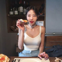 性情温热的猫王 イ+ m都 不 在