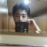 总有人轻易得到你努力了很久的东西 真正的爱情通过一个人