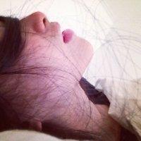 妮。 离开我就别安慰我，要