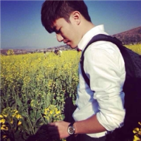 none 愿以后能和你一起手挽