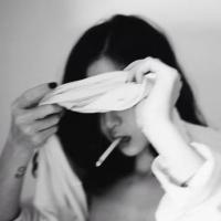 新人点个花。 夫君以及姑娘同样,色