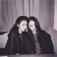 新人点个花。 夫君以及姑娘同样,色