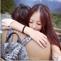 我阿 李玲 业精于勤，荒于嬉;行
