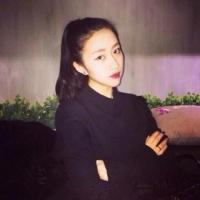 一边说“真理往往掌握