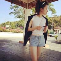 面前的阴影, 象征着你背后的阳光 ~ 从今往后让我们一起走