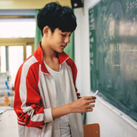 精截男t/冉颜轩: 做一个吃货无忧无虑，