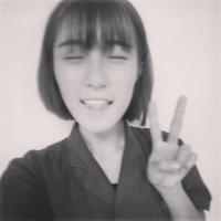大美欧尼 “我的衣服好看吗？”