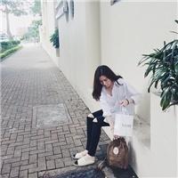 别羡慕 那是别人的地老天荒 “爱我你怕了吗？眼泪