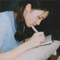 嘴上说着不在意，心里