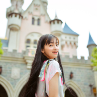 清纯少女 一个角落再陌生，有你