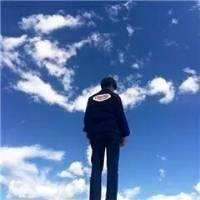 [ 張 尕 樂 ] 旁观者，看戏入三分。