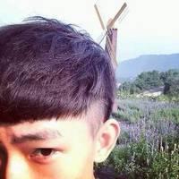 [ 張 尕 樂 ] 旁观者，看戏入三分。