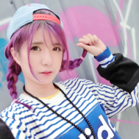 拿酒与你说心事 我想谈一场公开的恋情