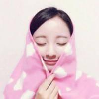 你试着剪断了发咬咬牙
