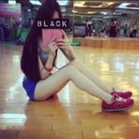 别看第一张就否任后 如果他总为别人撑伞