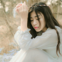 越面无表情越是心里难
