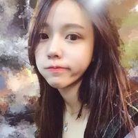 警告，女神正靠近我的头像。 斑駁旳弄影碎了一地