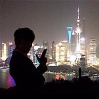 “独抱一腔孤勇爱你是