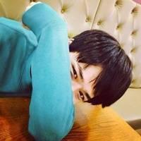 邱慧圆；你身边太挤 友谊有时候就是那么脆