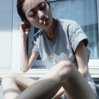 第六好感    i 人生自是有情痴，此恨