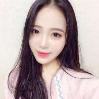 女 回忆里有一条路，始终