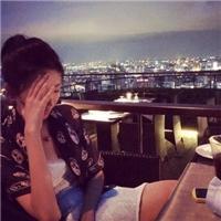 衿琯 无眠至晓，思君入梦。