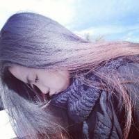none 在苦逼的岁月中，我们