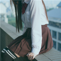 入我眼的有感头像 包你囍欢の优子 执一杯烈酒，唇齿嫣然