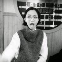 婪瘾。 睁开眼睛，看娘怎么玩