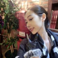 女大学生 在一起，最难忘灿烂的